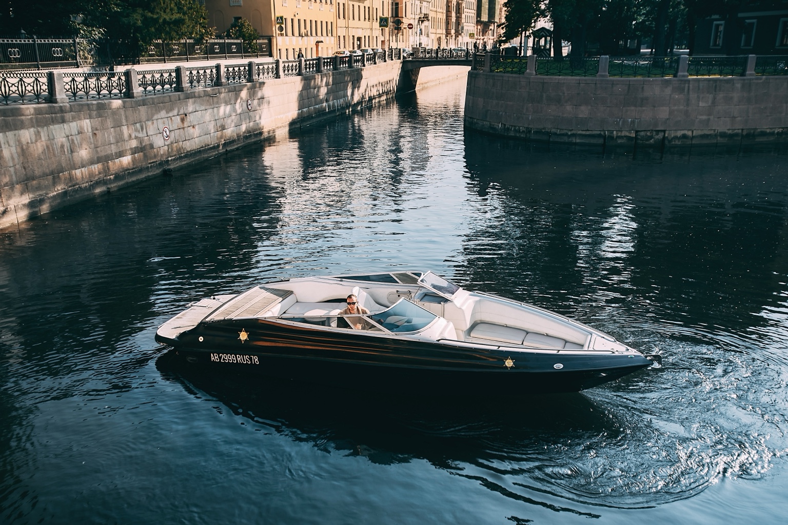 CROWNLINE 266 BR «BLACK SHERIFF» 8