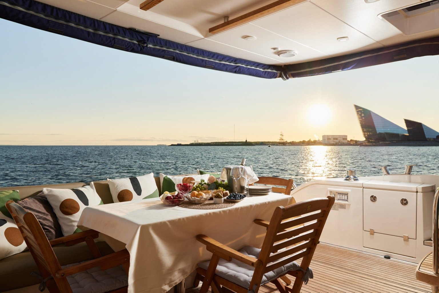 FAIRLINE 65 4