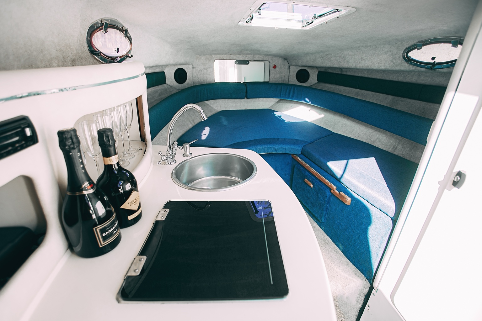 SEA RAY 250 «GOLDEN SHERIFF» 8