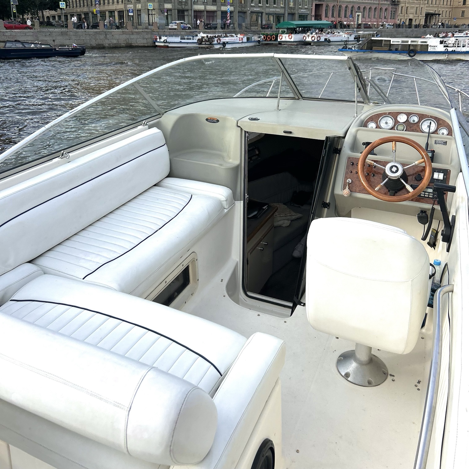 BAYLINER 265 CIERA «PLATINUM» 2